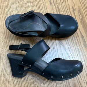 Dansko Black Leather Women's Mules